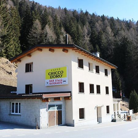 Hotel Sfazu Poschiavo Buitenkant foto
