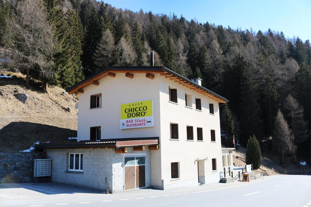 Hotel Sfazu Poschiavo Buitenkant foto
