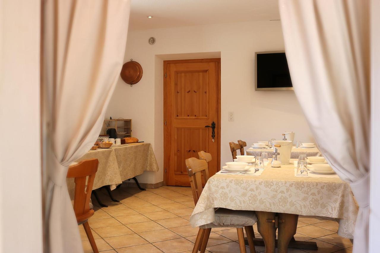 Hotel Sfazu Poschiavo Buitenkant foto