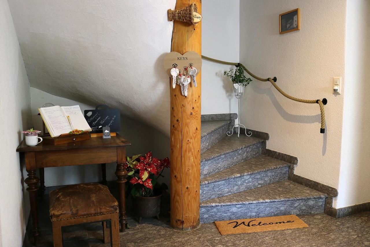 Hotel Sfazu Poschiavo Buitenkant foto
