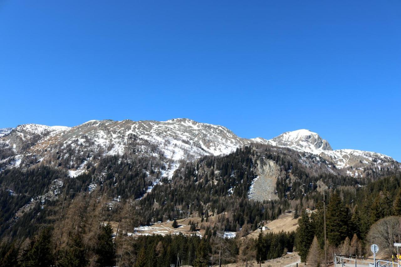 Hotel Sfazu Poschiavo Buitenkant foto