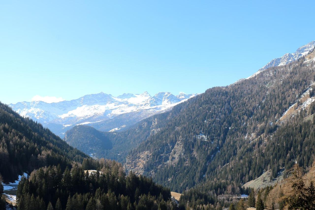 Hotel Sfazu Poschiavo Buitenkant foto